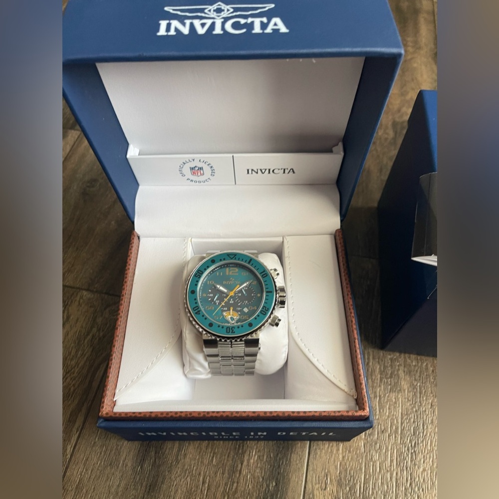 Invicta NFL Jacksonville Jaguars Watch